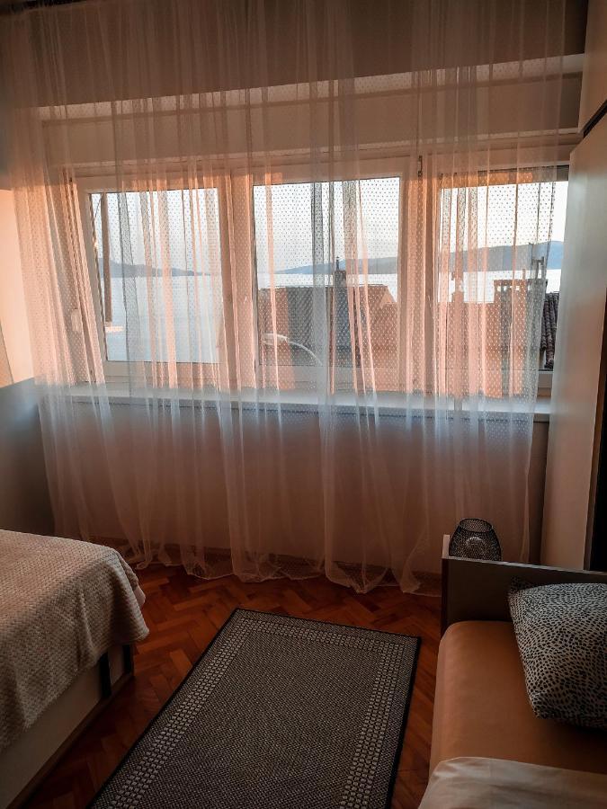 Novouredeni Stan S Balkonom I Pogledom Na More Senj  Zewnętrze zdjęcie